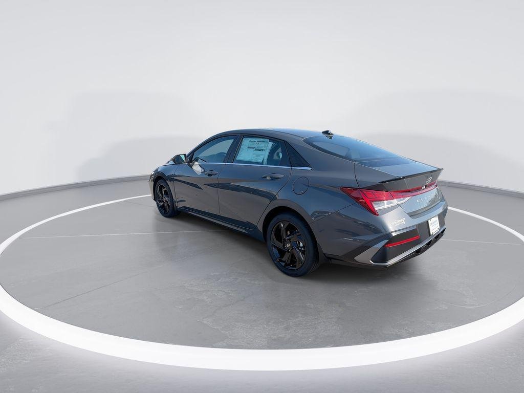 New 2026 Gray Hyundai SEL Sport Premium image 6
