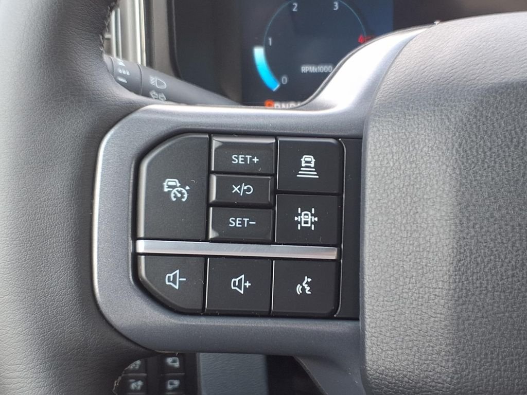 New 2026 Carbonized Gray Metallic Ford F-350® Lariat® image 16