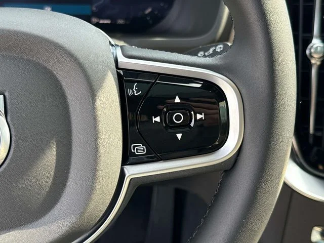 New 2026 Aurora Silver Volvo Ultra image 26