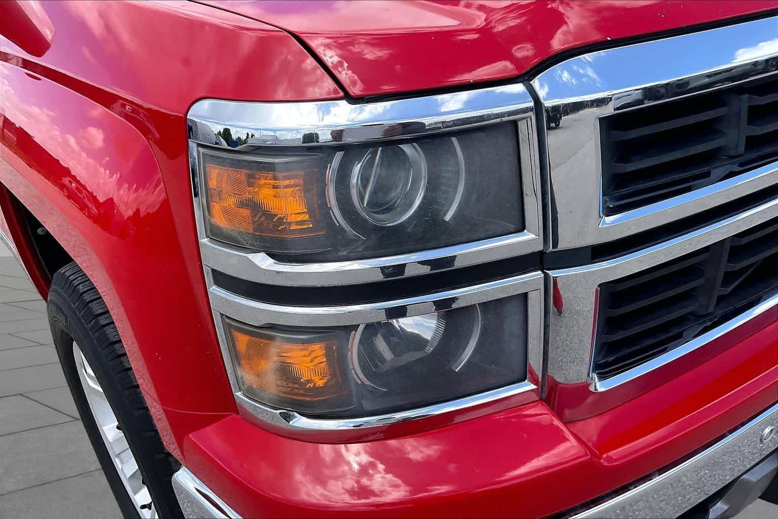 Used 2014 Victory Red Chevrolet LTZ image 27