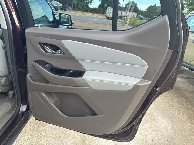 Used 2019 Black Chevrolet LT image 18