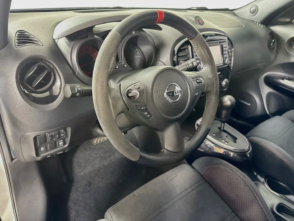 Used 2014 White Nissan NISMO image 9