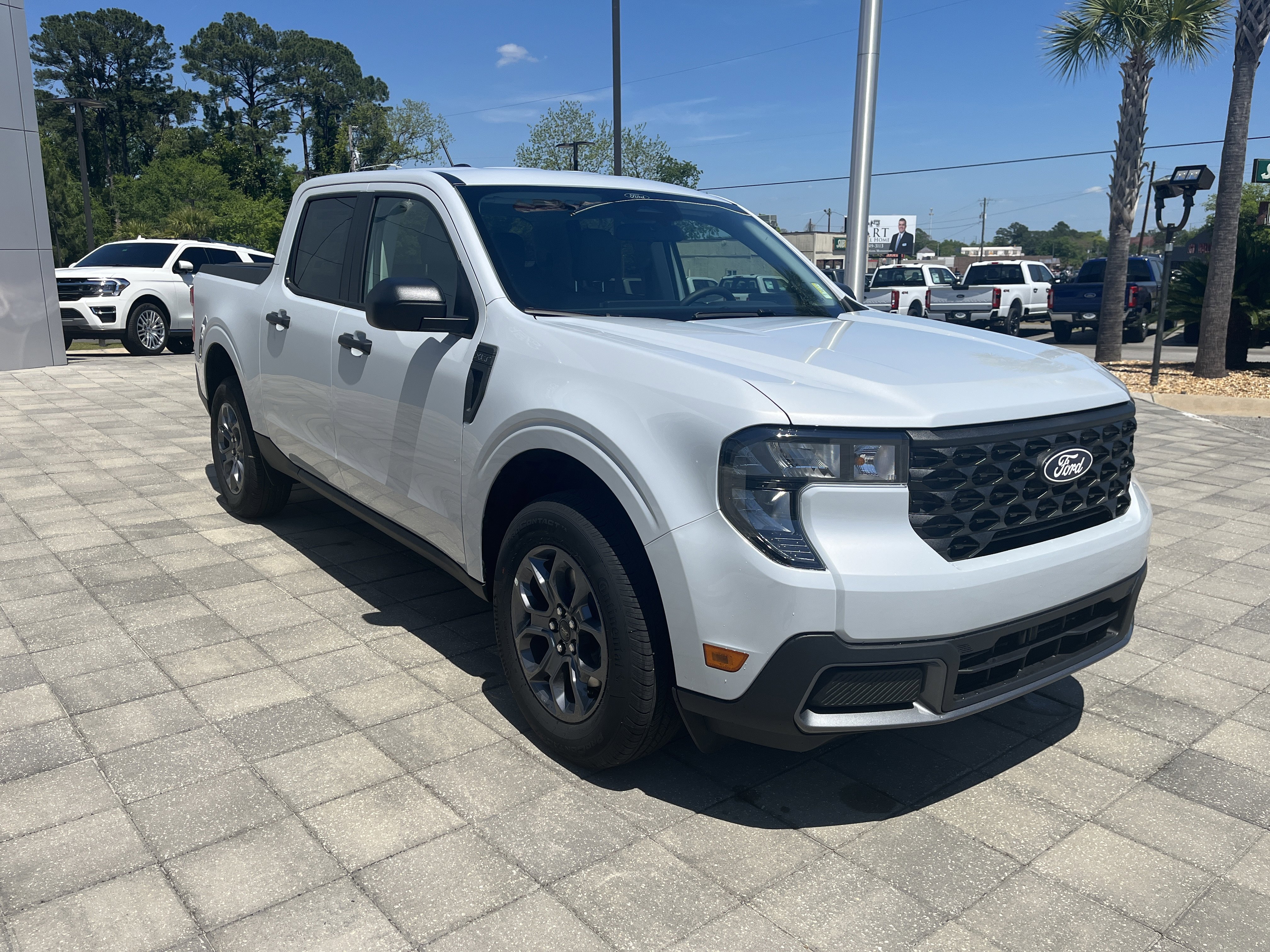 2026 Ford Maverick XLT - Photo 8
