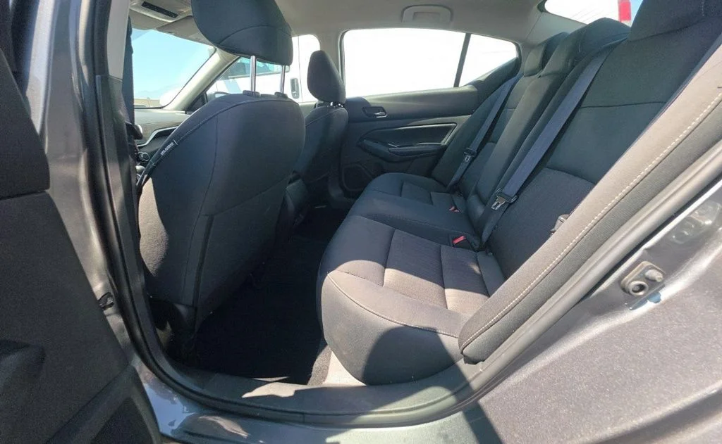 Used 2024 Gray Nissan 2.5 SV image 2