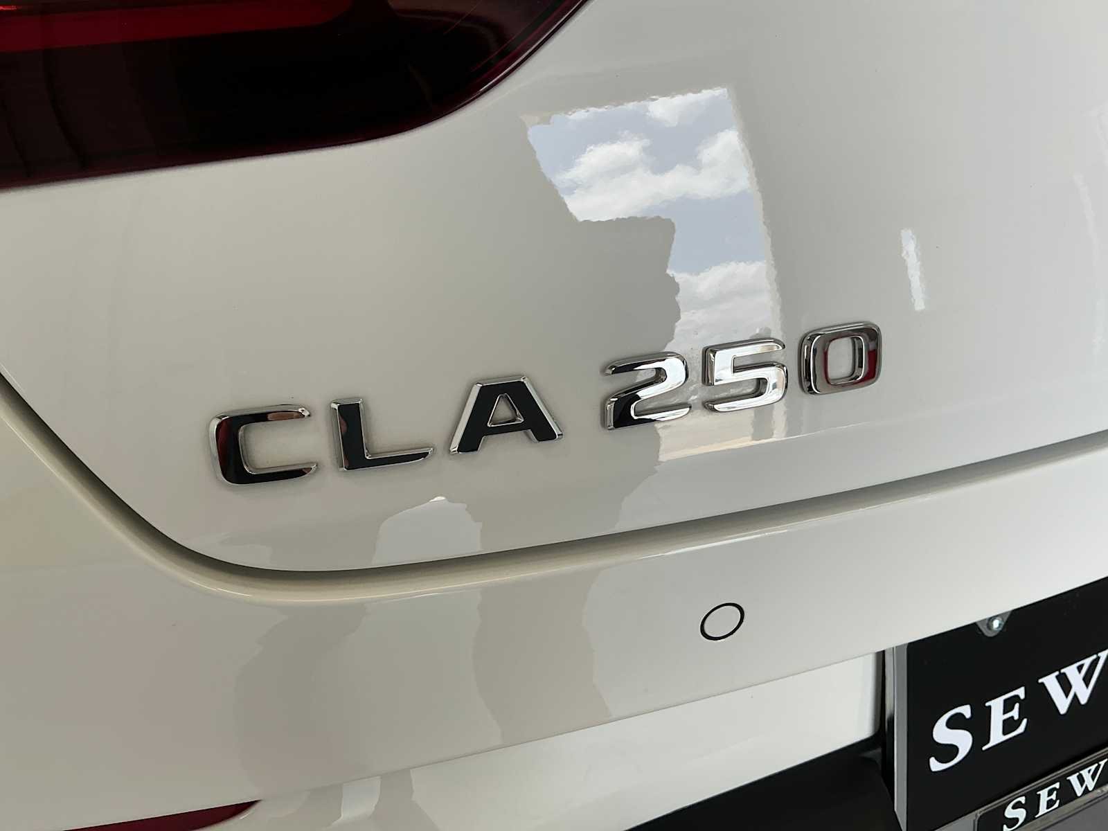 Certified Used 2026 Polar White Mercedes-Benz CLA 250 image 10