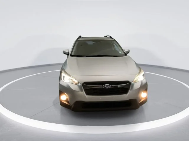 Used 2018 Silver Subaru 2.0i Limited image 7