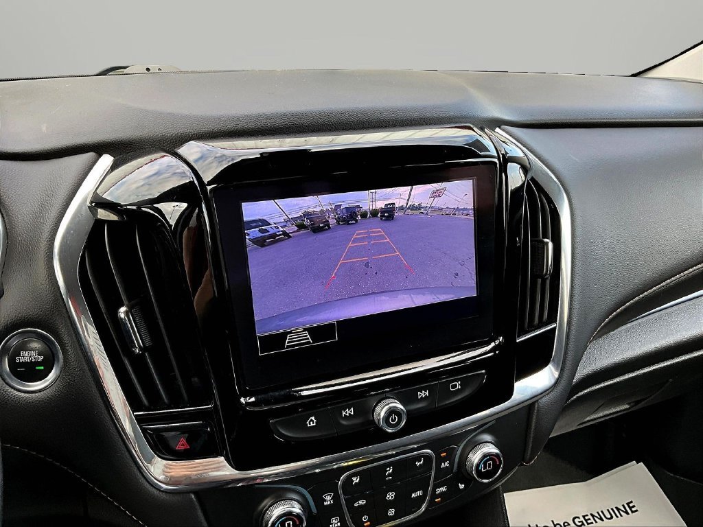 Used 2020 Gray Chevrolet LT image 16