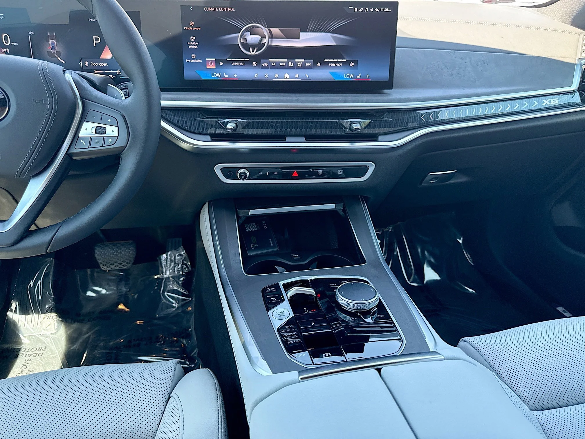 New 2026 Skyscraper Grey Metallic BMW sDrive40i image 19