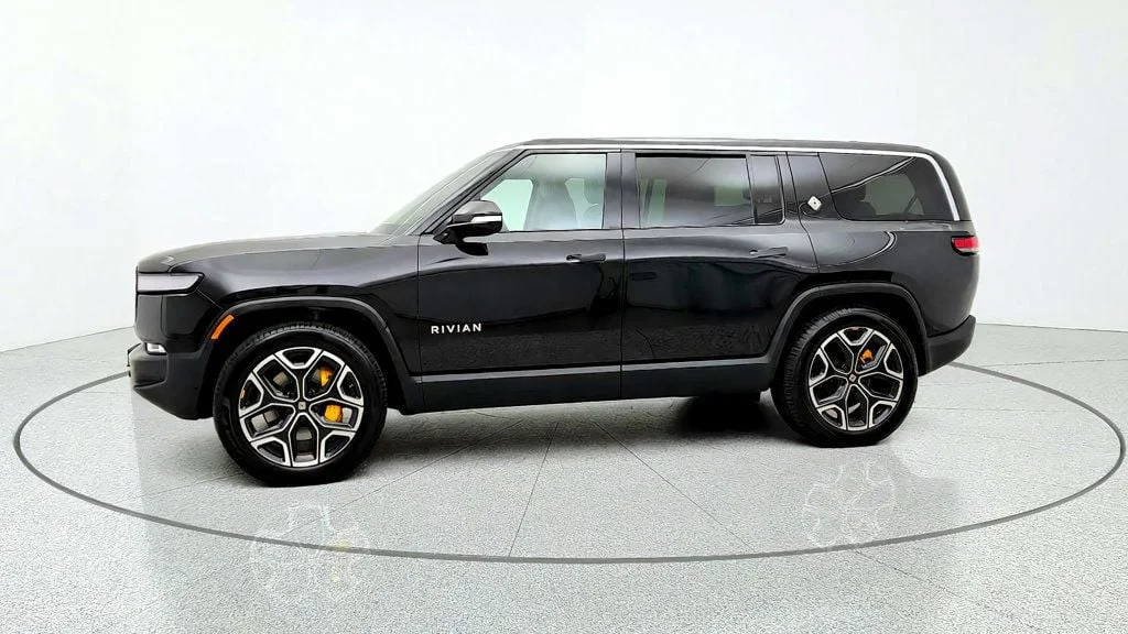 Used 2023 Midnight Rivian Launch Edition AWD image 8
