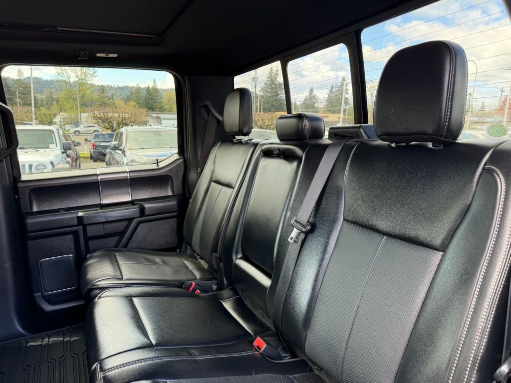 Used 2020 Agate Black Metallic Ford Lariat image 30