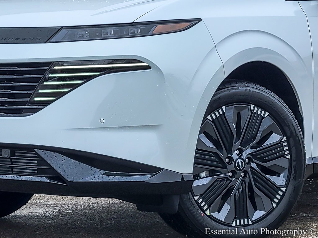 New 2026 Everest White Pearl Tricoat Nissan Platinum image 3