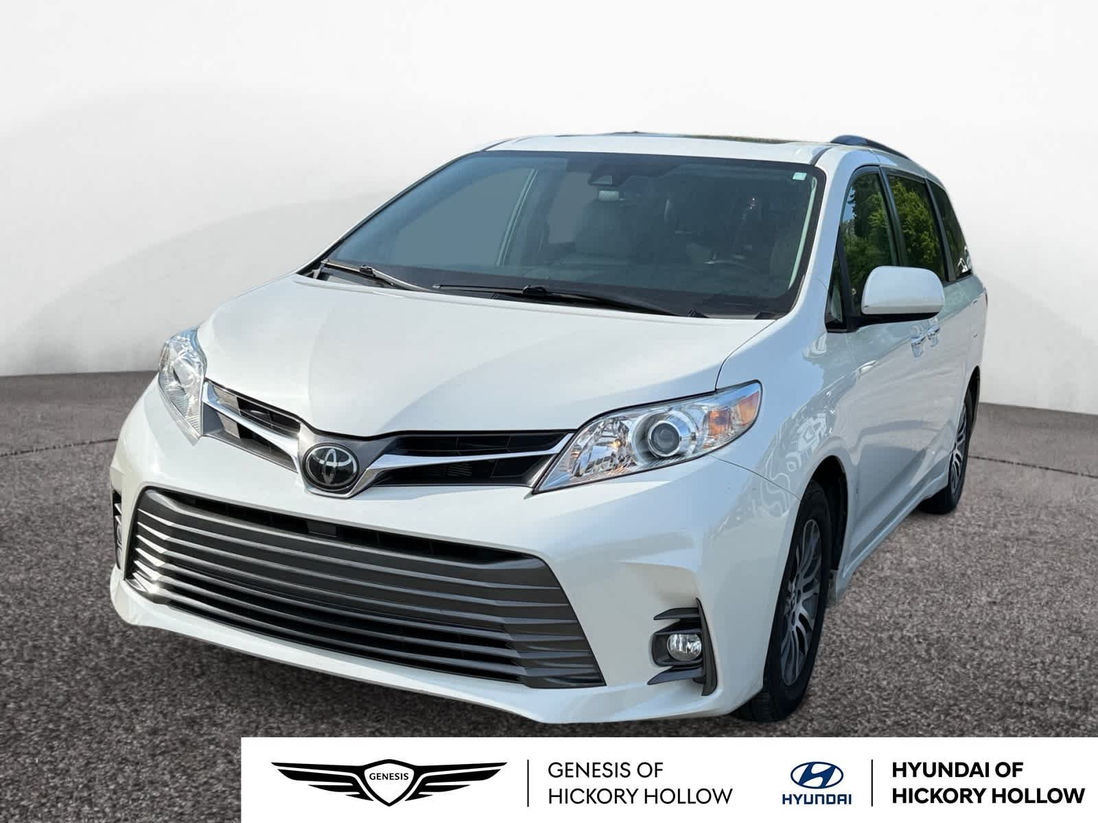 2019 Toyota Sienna XLE Premium