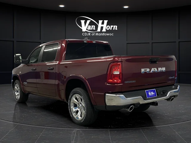 New 2026 Delmonico Red Pearl-Coat Exterior Paint RAM Big Horn/Lone Star image 3