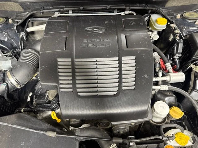 Used 2020 Gray Subaru Premium image 9