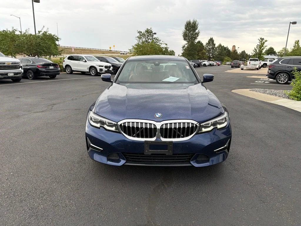 Used 2019 Mediterranean Blue Metallic BMW 330i xDrive image 8