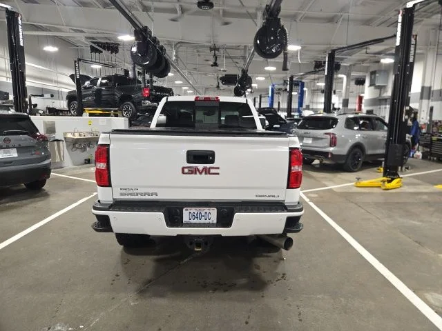 Used 2016 White GMC Denali image 6