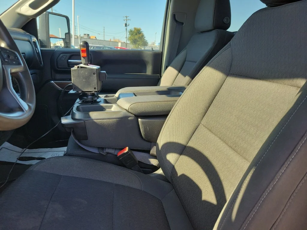 Used 2022  Chevrolet LT image 12