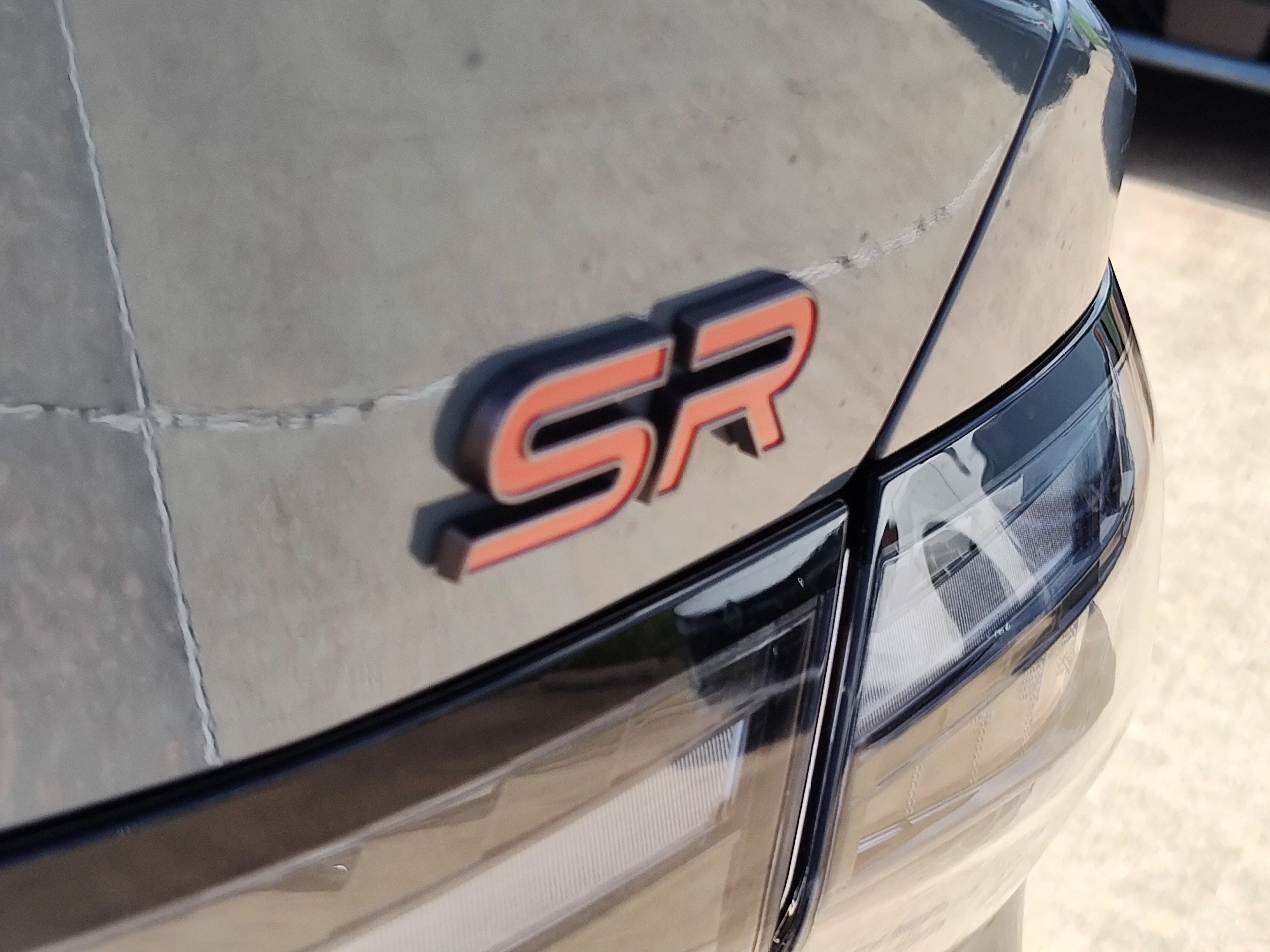 New 2026 Atlantic Gray Metallic / Super Black Two-tone Nissan SR image 4