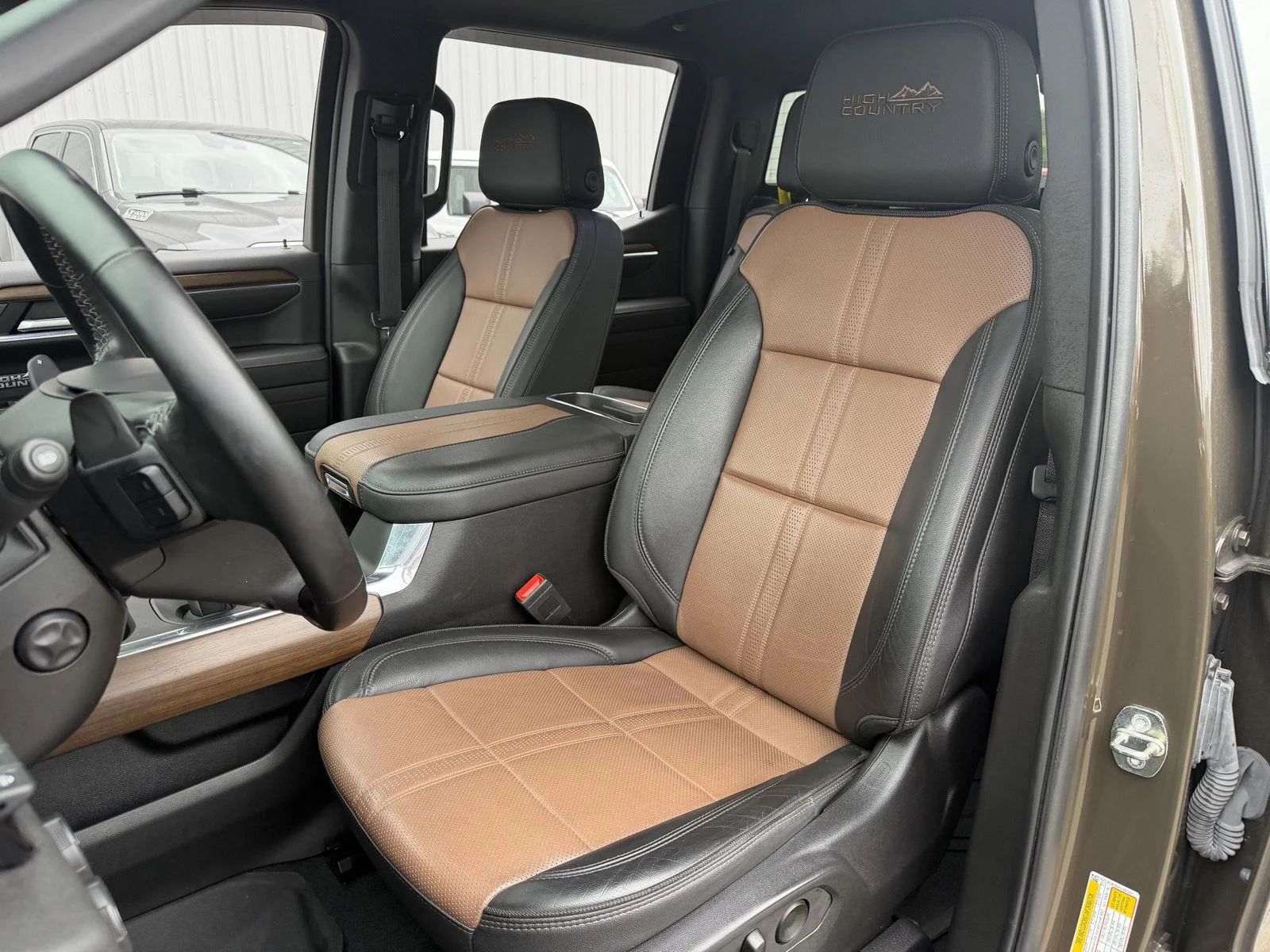Used 2023 Harvest Bronze Metallic Chevrolet High Country image 16