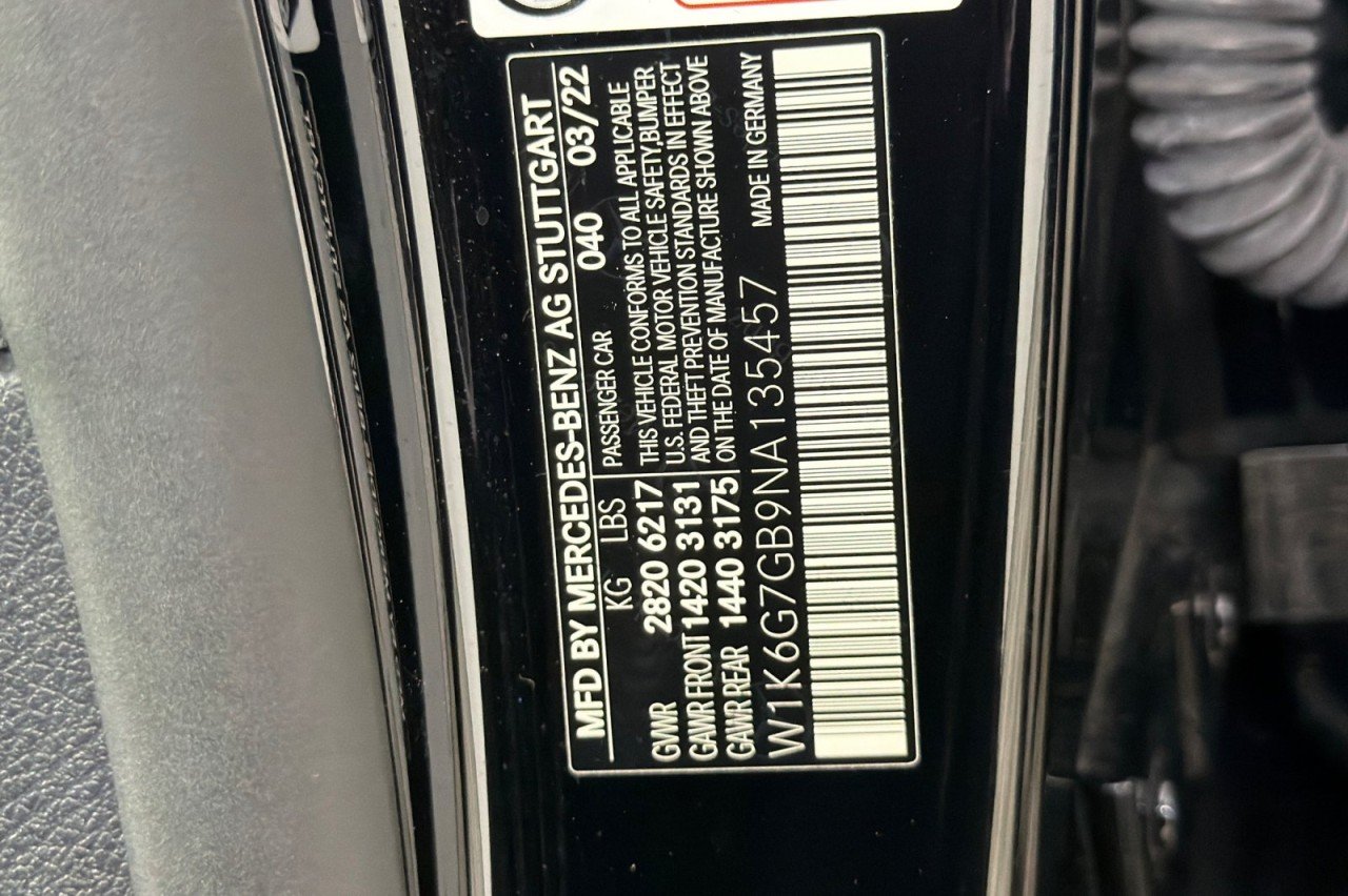 Certified Used 2022 Black Mercedes-Benz S 580 image 28