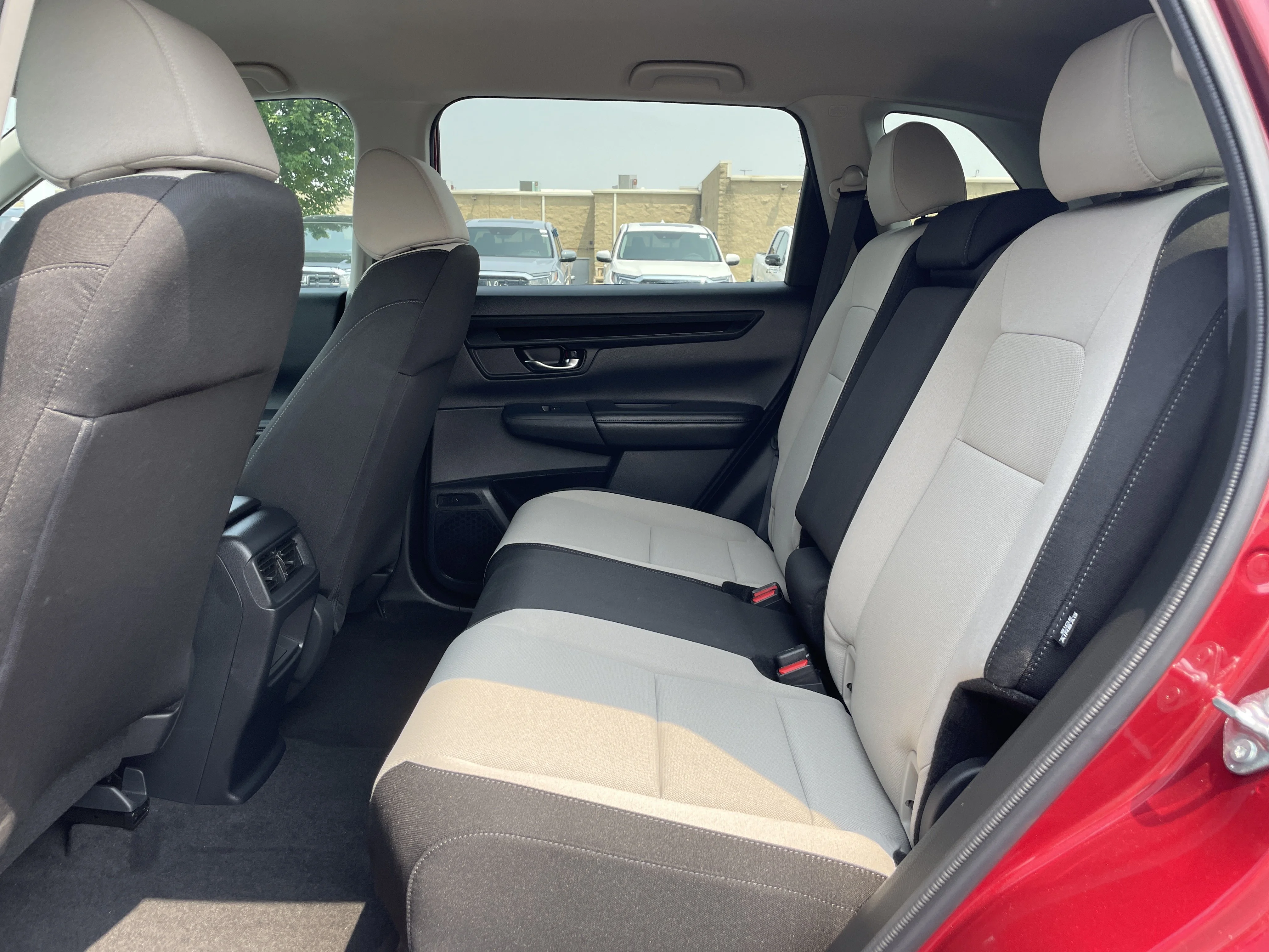2026 Honda CR-V LX - Photo 39