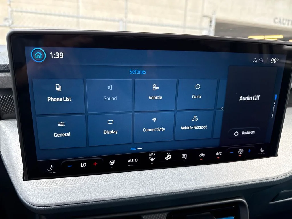 New 2025 White Ford XLT image 25