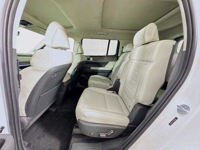 New 2026 White Hyundai Calligraphy FWD image 46