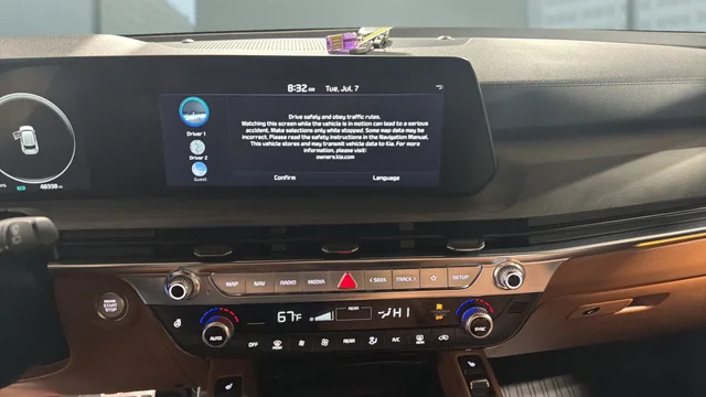 Used 2023 Black Kia SX X-Pro image 18