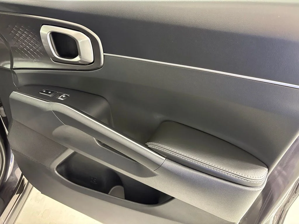 New 2026 Gray Kia LX image 40