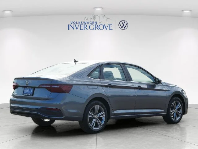 Certified Used 2023 Gray Volkswagen 1.5T SE image 7