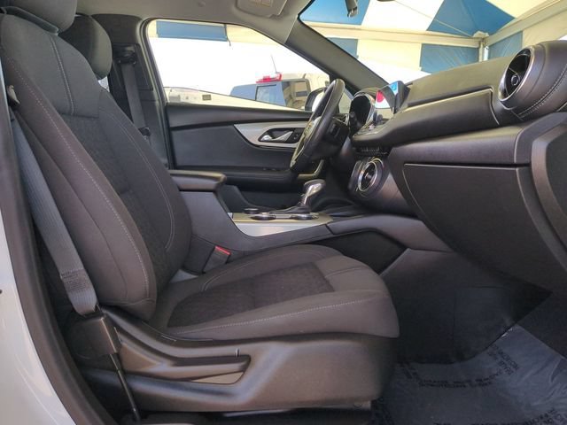 Used 2022 Summit White Chevrolet 2LT image 34