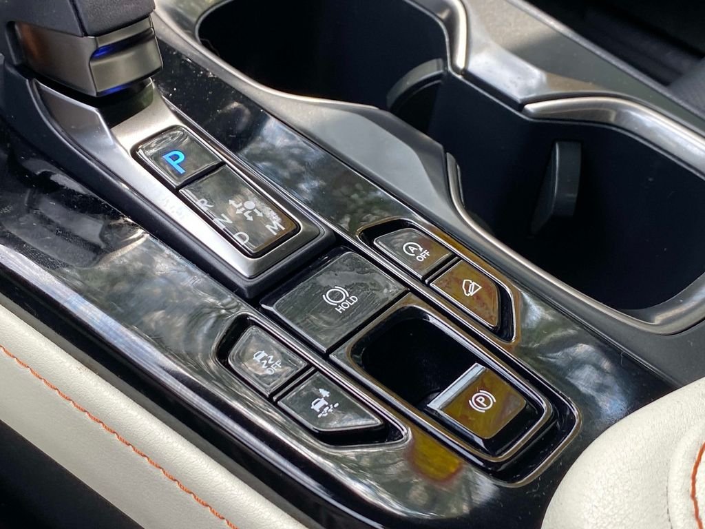 Used 2022 Silver Lexus 350 Base image 30