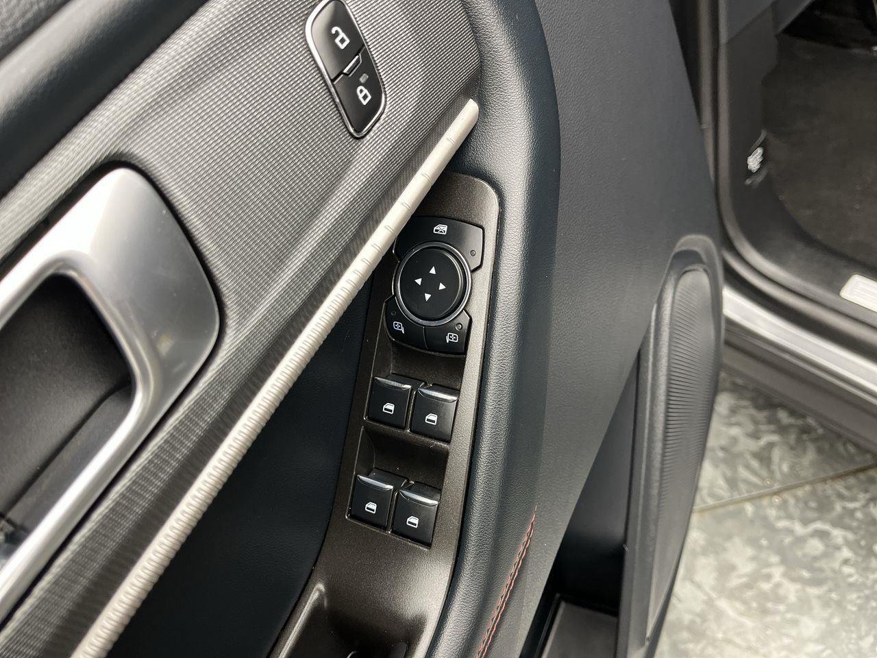 Used 2025 Carbonized Gray Ford ST-Line image 8