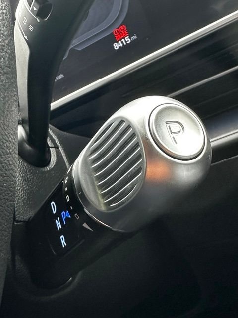2025 Hyundai IONIQ 6 SE - Photo 29