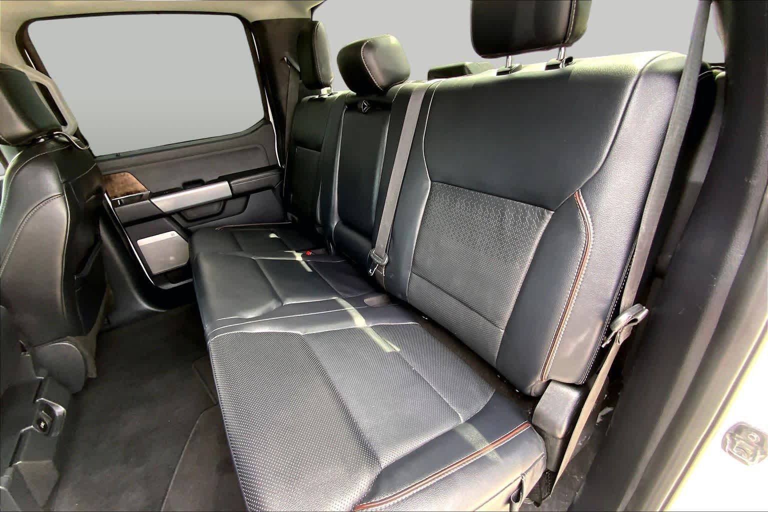 Used 2024 Oxford White Ford LARIAT image 20