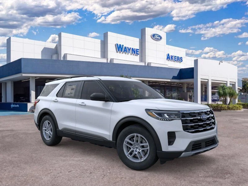 New 2026 Space White Metallic Ford Active image 8