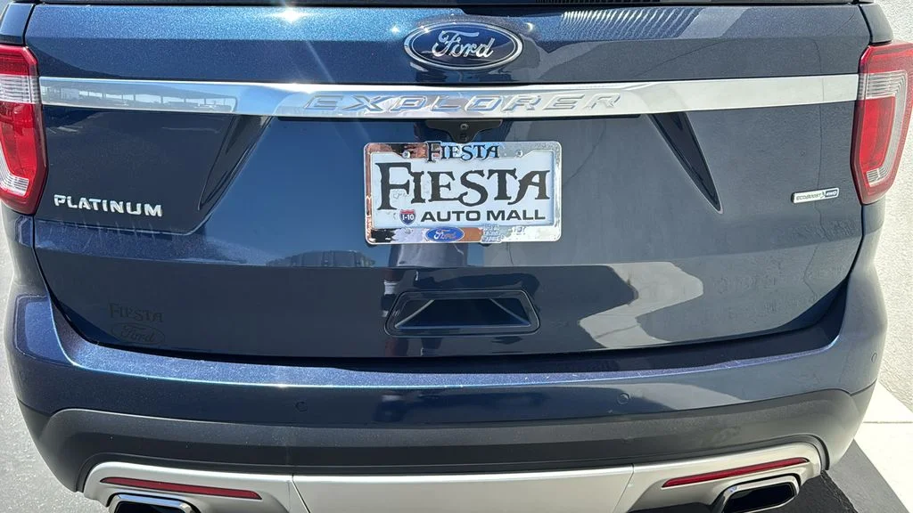 Certified Used 2017 Blue Ford Platinum image 7