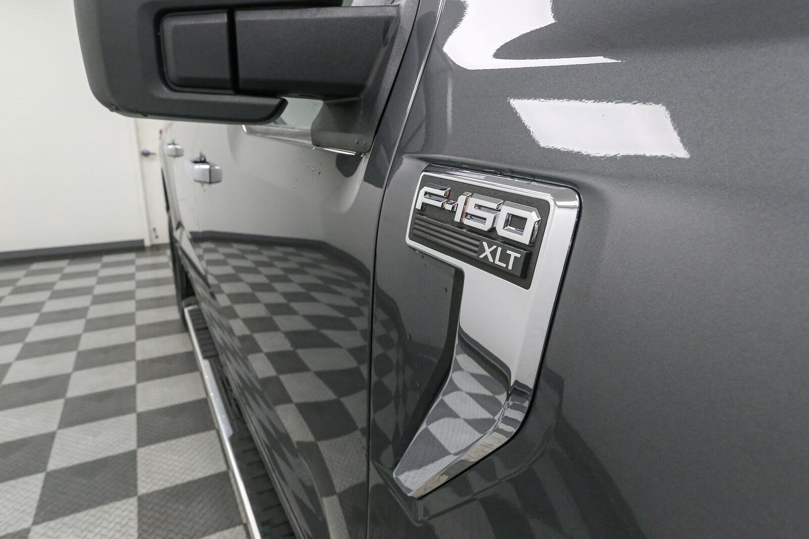Used 2025 Carbonized Gray Ford XLT image 7