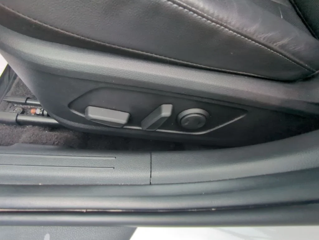 Certified Used 2023 White Hyundai Limited image 12