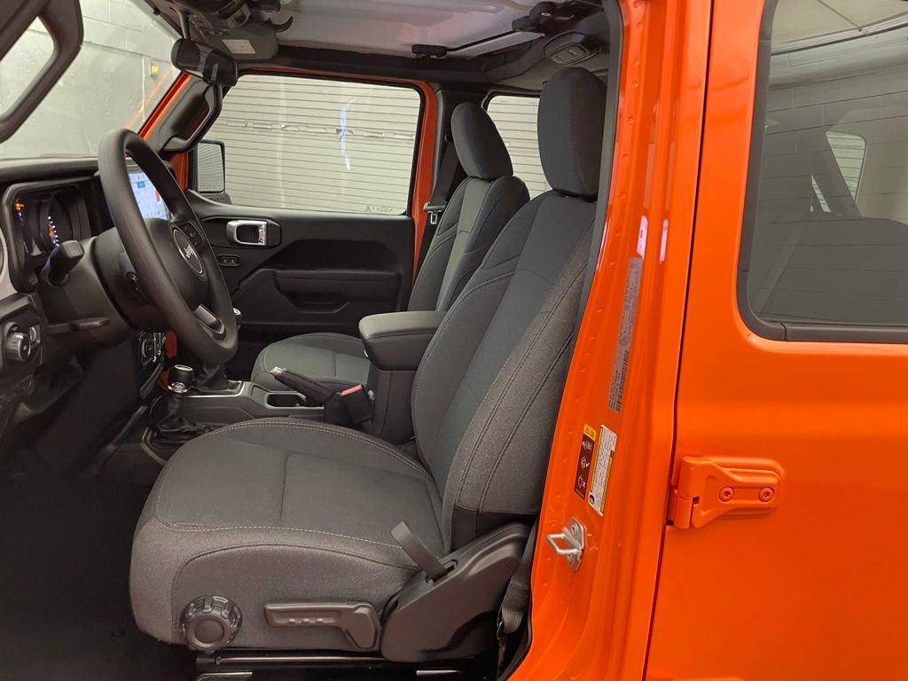 New 2026 Joose Exterior Paint Jeep Sport image 18