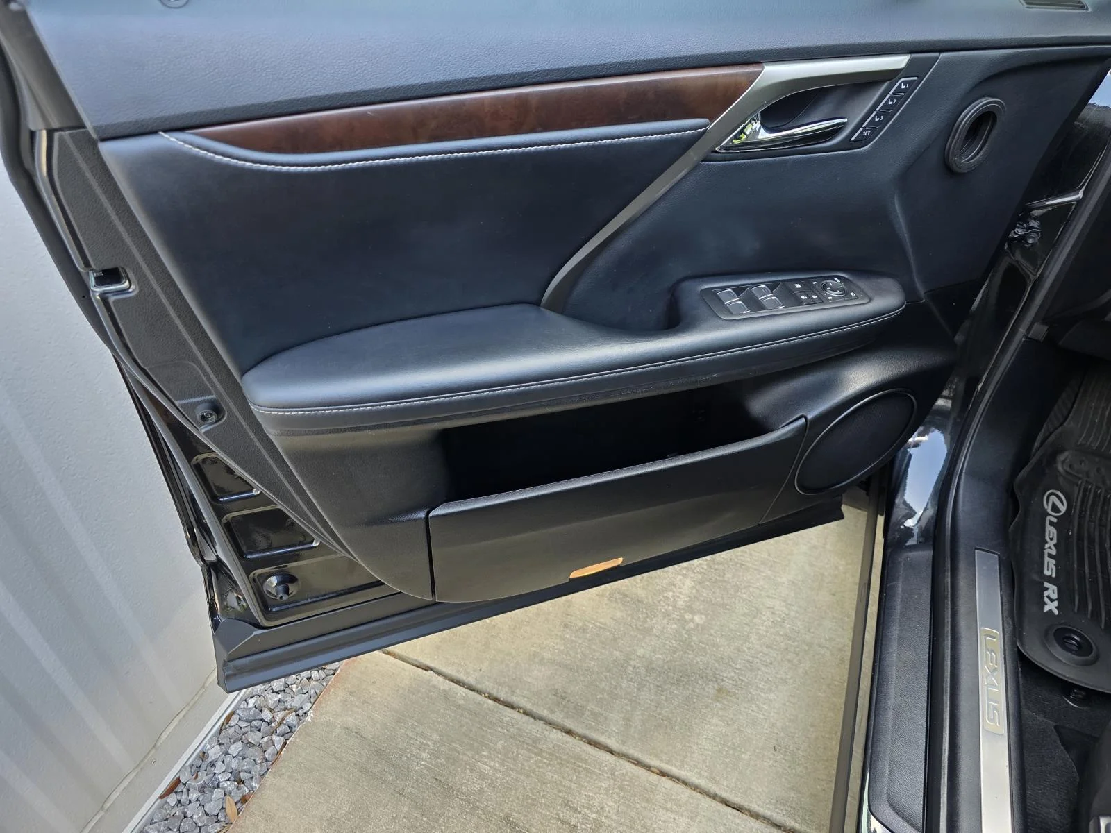 2022 Lexus RX 350 - Photo 32