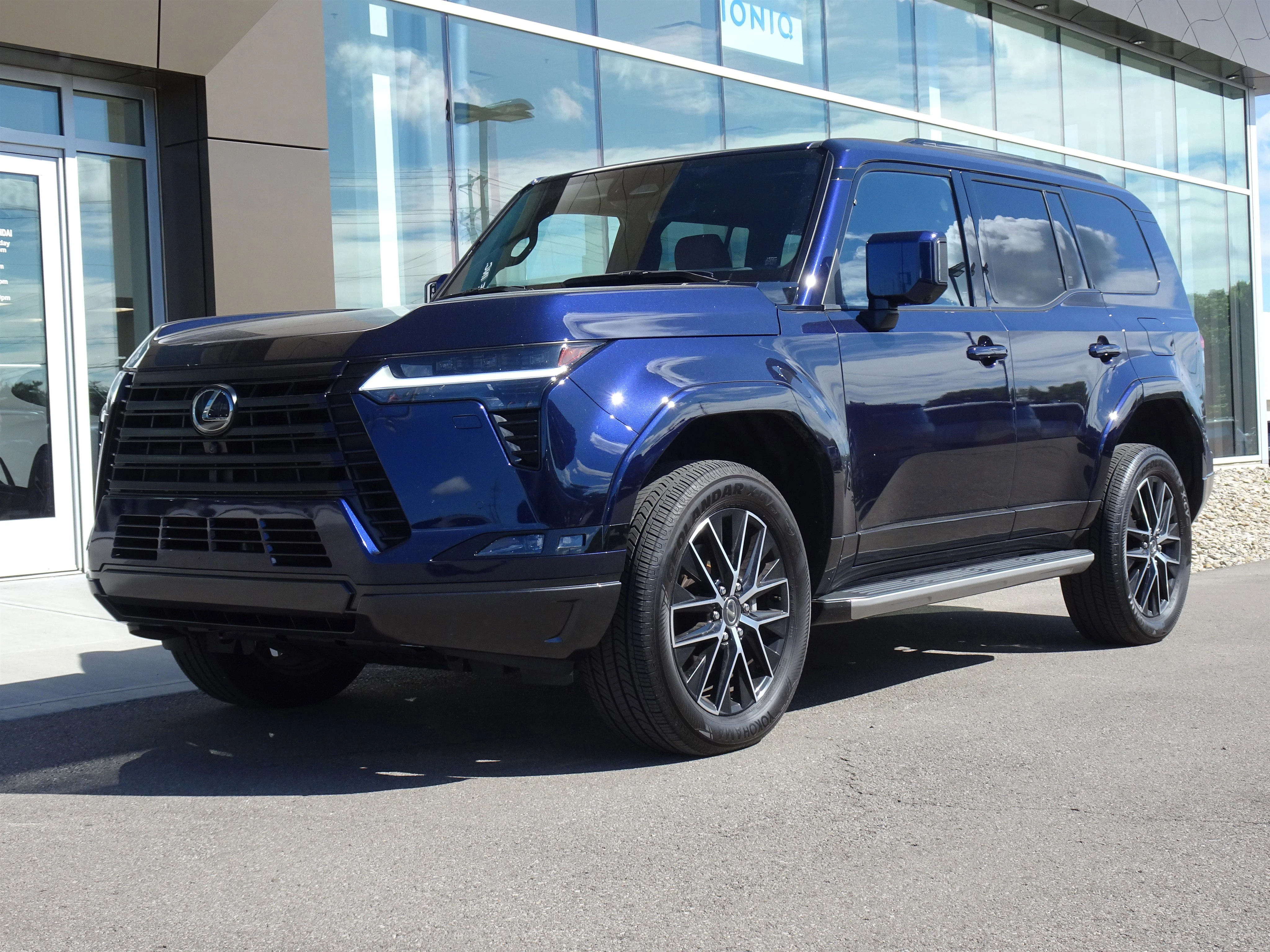 2024 Lexus GX 460 550 Premium's photo