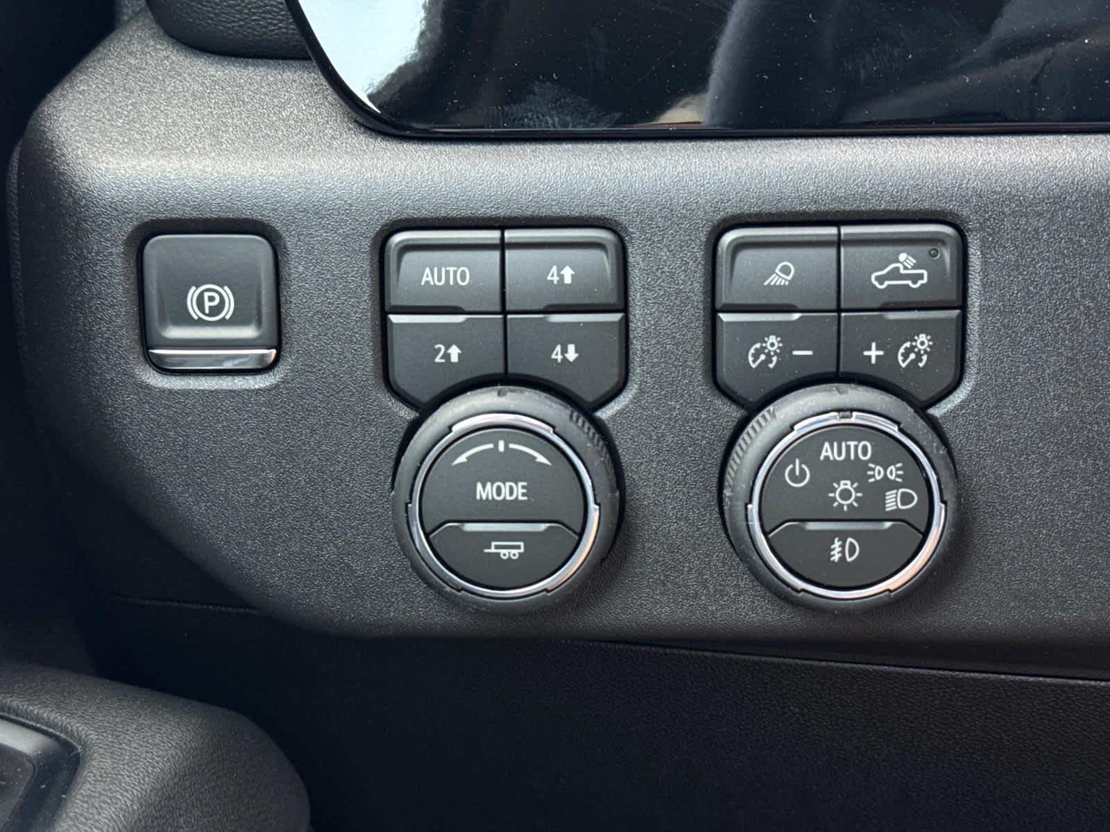 2026 Chevrolet Silverado 2500 HD LTZ - Photo 14