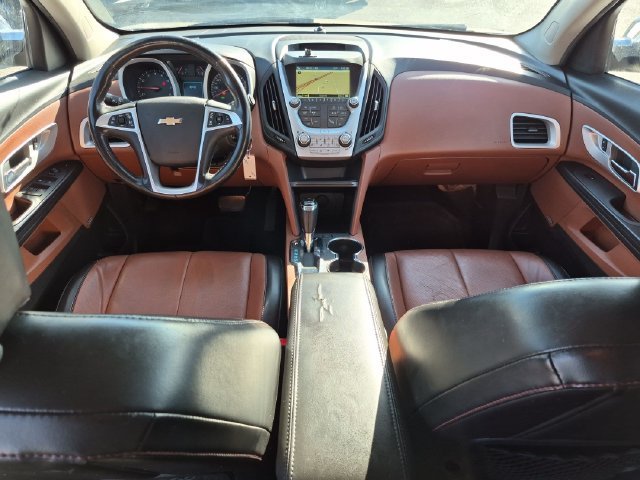 Used 2016 CHAMPAGNE SILVER METALLIC Chevrolet LTZ image 27