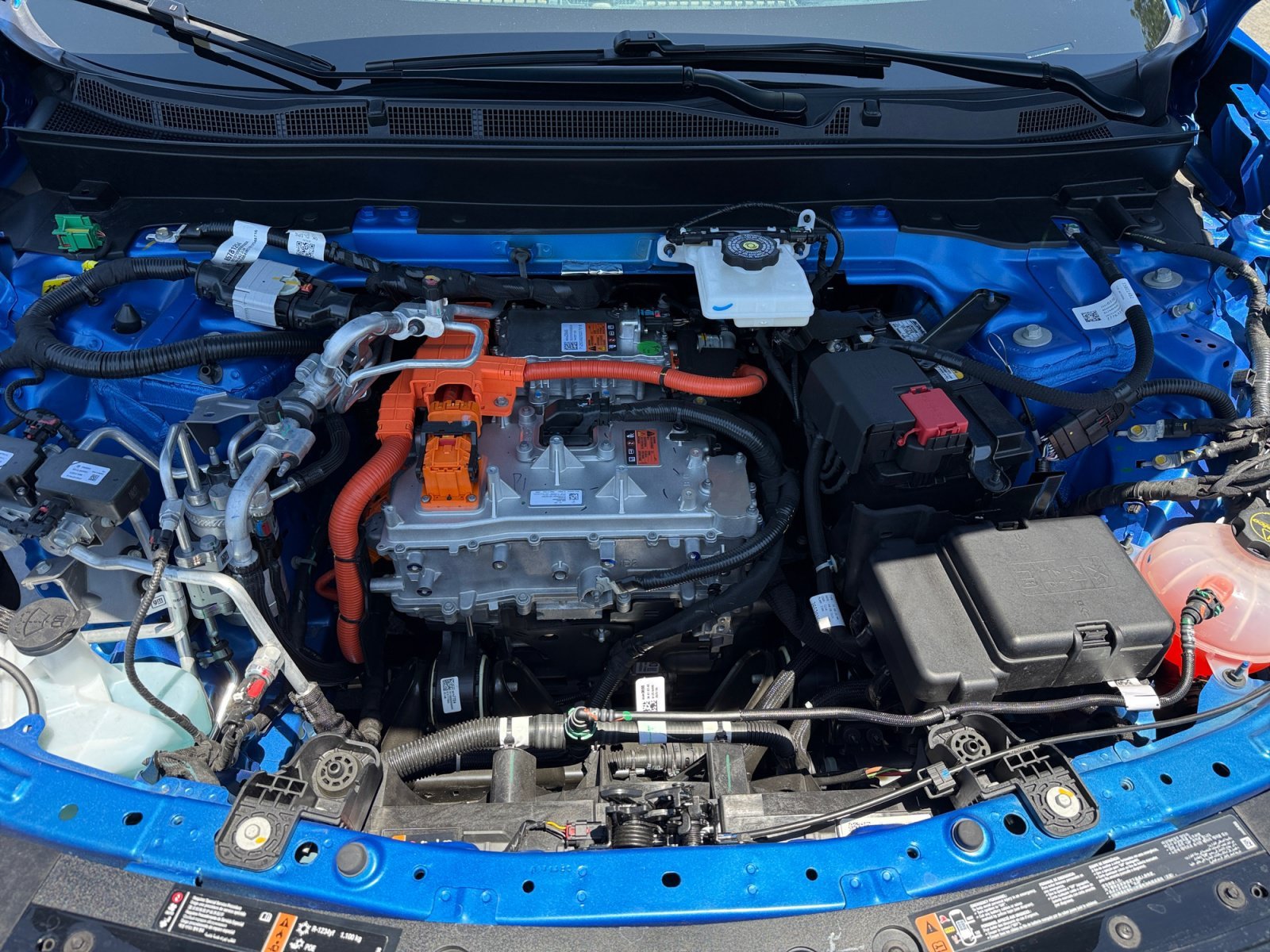 Used 2025 Riptide Blue Chevrolet LT image 20