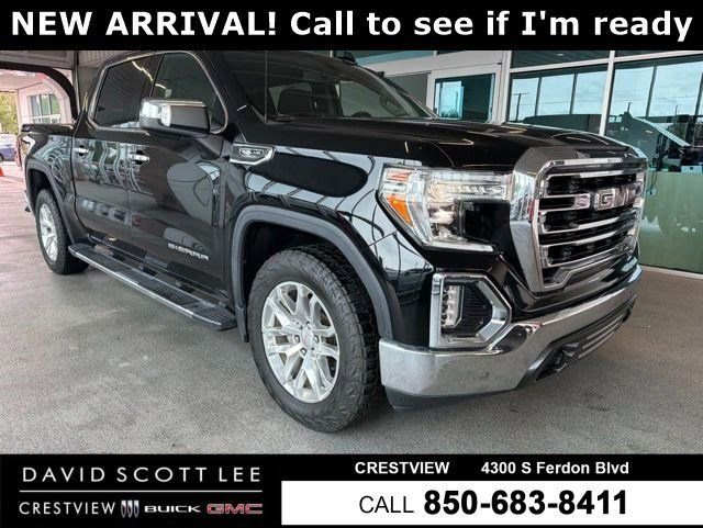 2021 GMC Sierra 4WD Crew Cab Short Box SLT's photo
