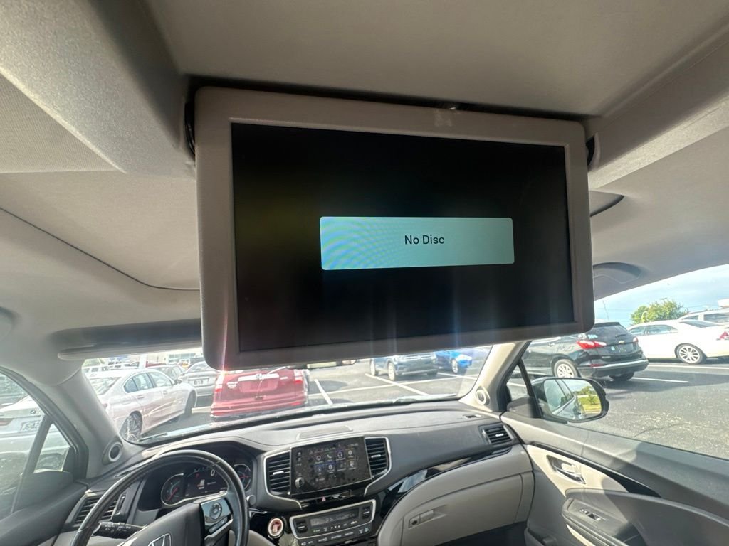 Used 2019 Gray Honda Touring image 11