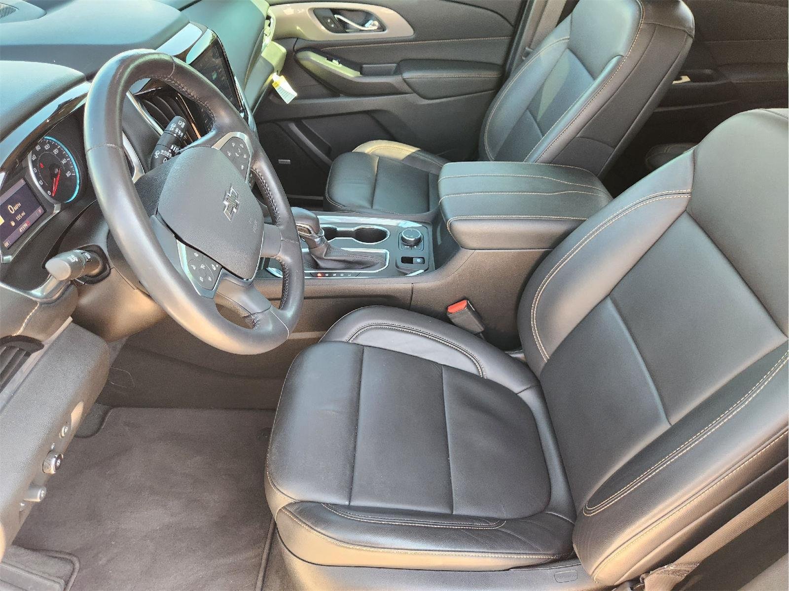Used 2021 SUMMIT WHITE Chevrolet RS image 13