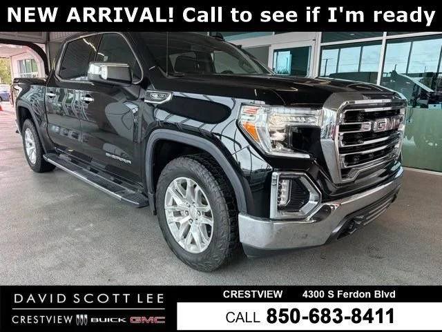 Used 2021 ONYX BLACK GMC SLT image 1