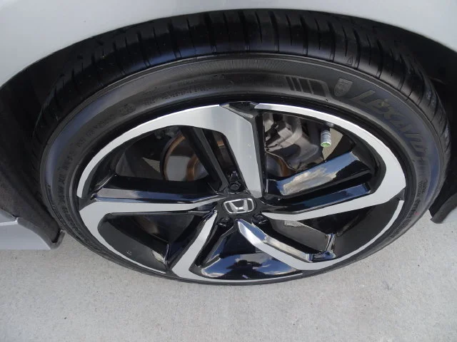 Used 2021 Lunar Silver Metallic Honda Sport image 10